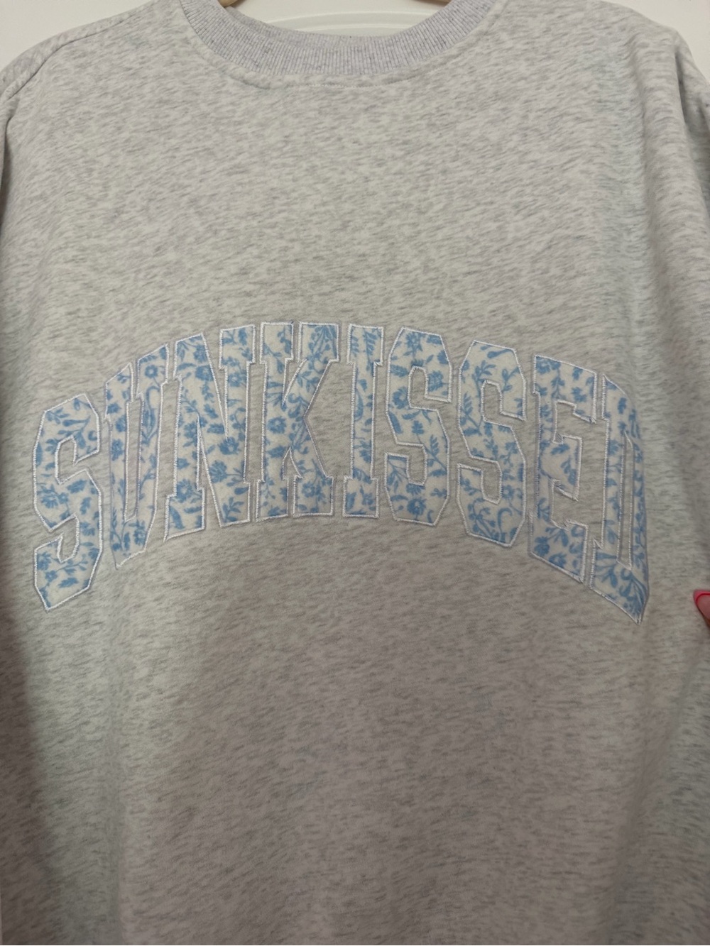 Sunkissed Coconut Crewneck - sunkissed embroidered - Picture 2 of 4